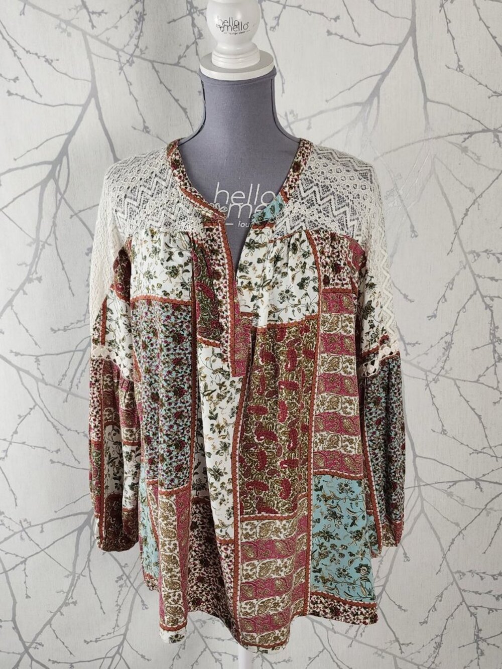 Umgee Floral Patchwork Lace Panel Peasant Top